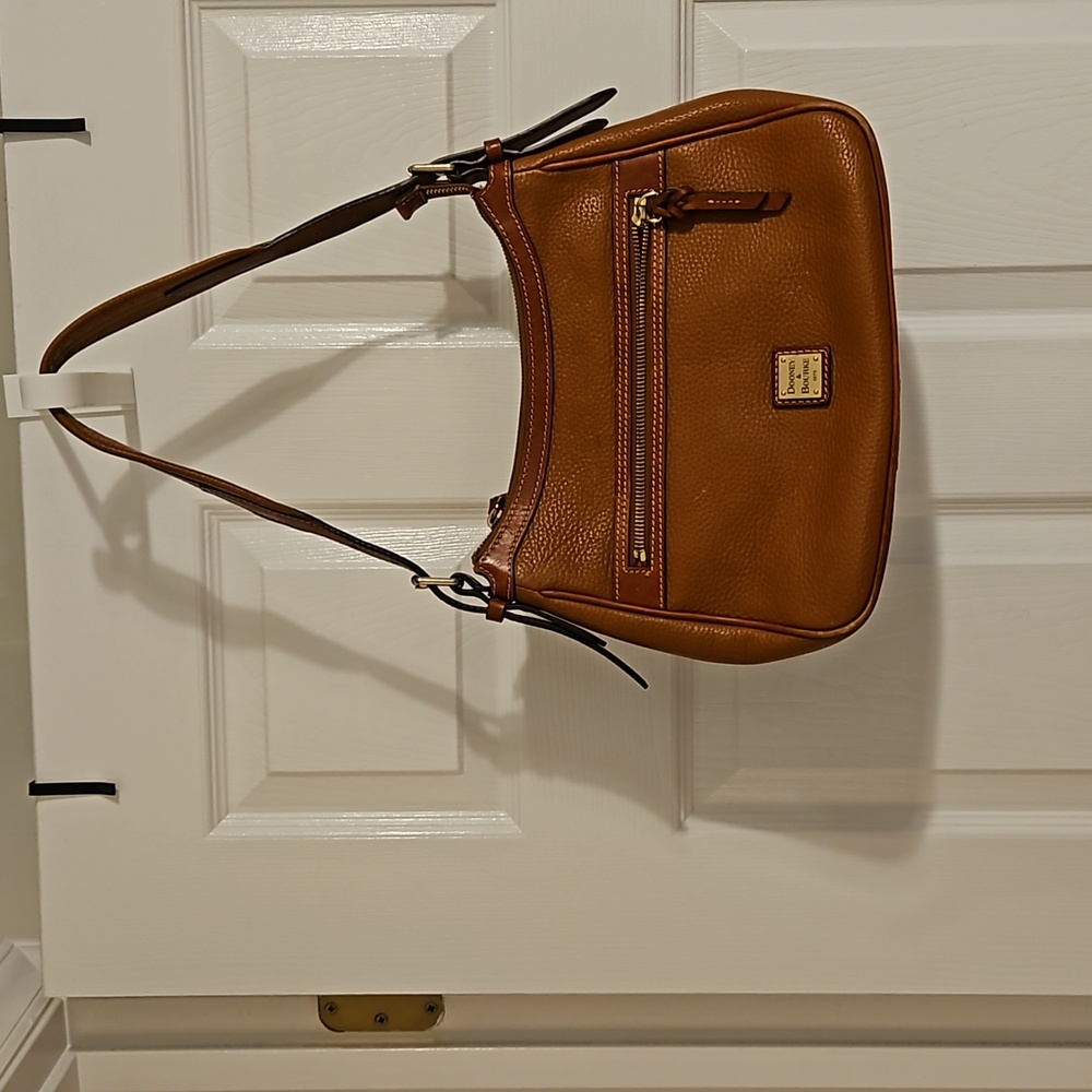 NWOT...DOONEY & BOURKE LEATHER SHOULDER BAG
